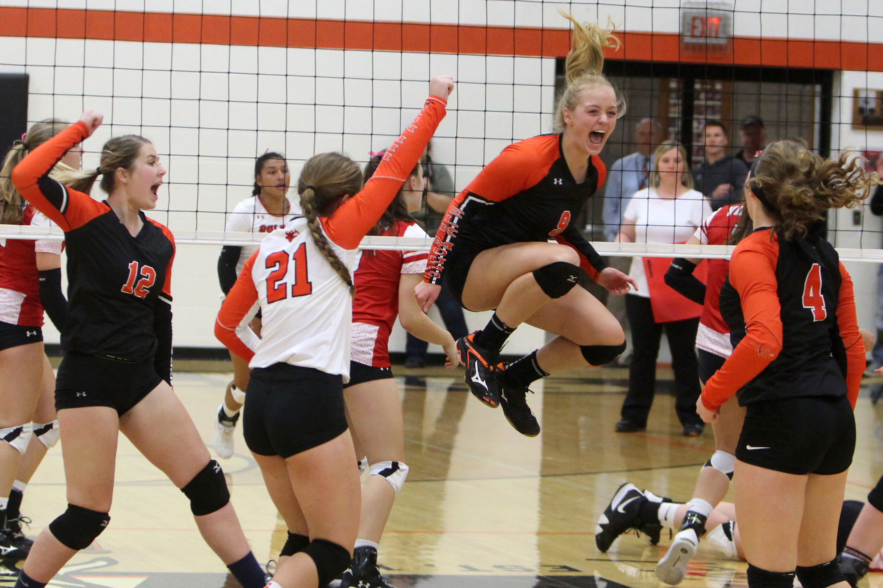 Colfax at Elk Mound volleyball 10-17-19